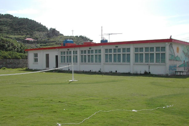 매물도 분교, 폐교되어도 아름다운 운동장 사진