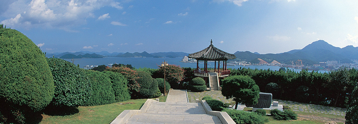 南望山雕塑公园