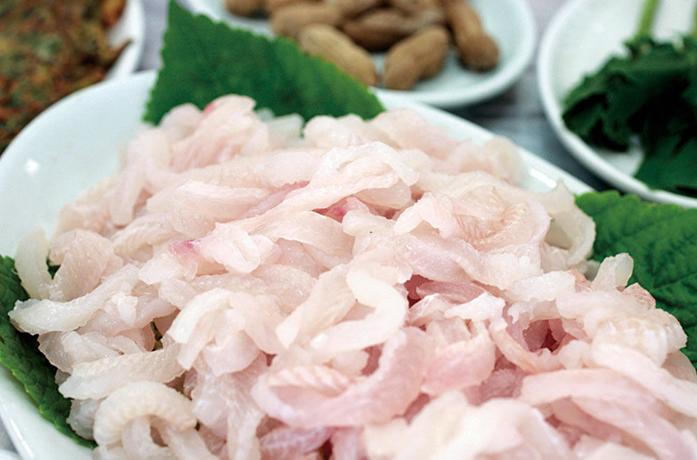 海鳗鲡生鱼片、汤 <夏>