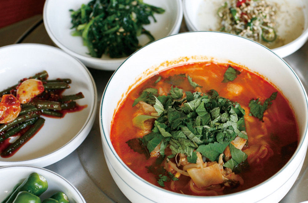 海鳗鲡生鱼片、汤 <夏>