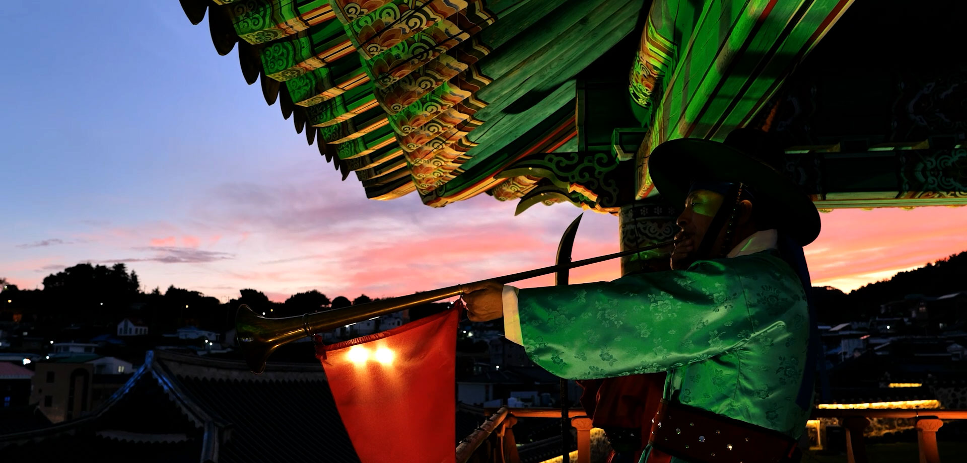 달빛아래 통영제 전경